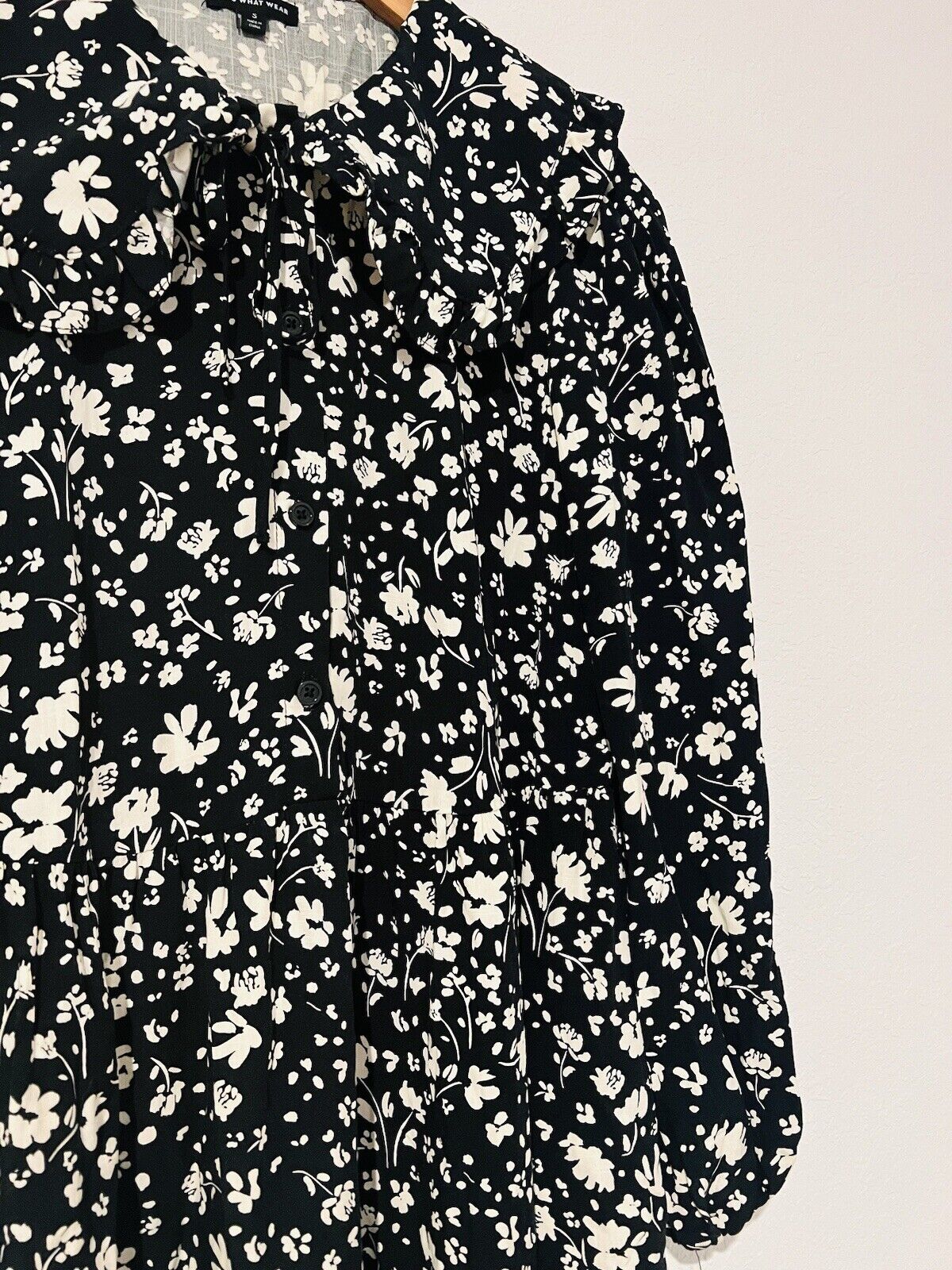 WHO WHAT WEAR Floral Maxi Dress Sz S Tie Collar Ruffle Balloon Sleeves Peasant