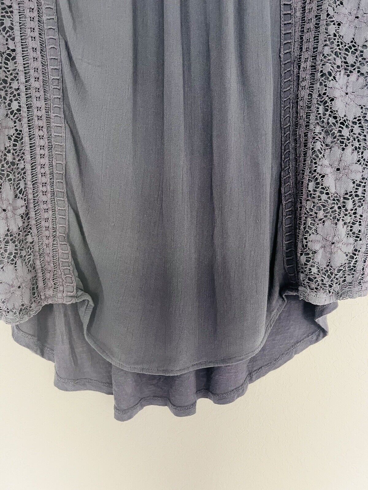 KNOX ROSE Mixed Media Flowy Top Sz L Lace Blouse Balloon Sleeves Boho