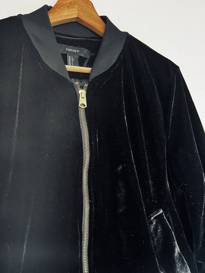 FOREVER 21 Black Velvet Velour Bomber Jacket Sz L Gold Zip Grunge Gothic