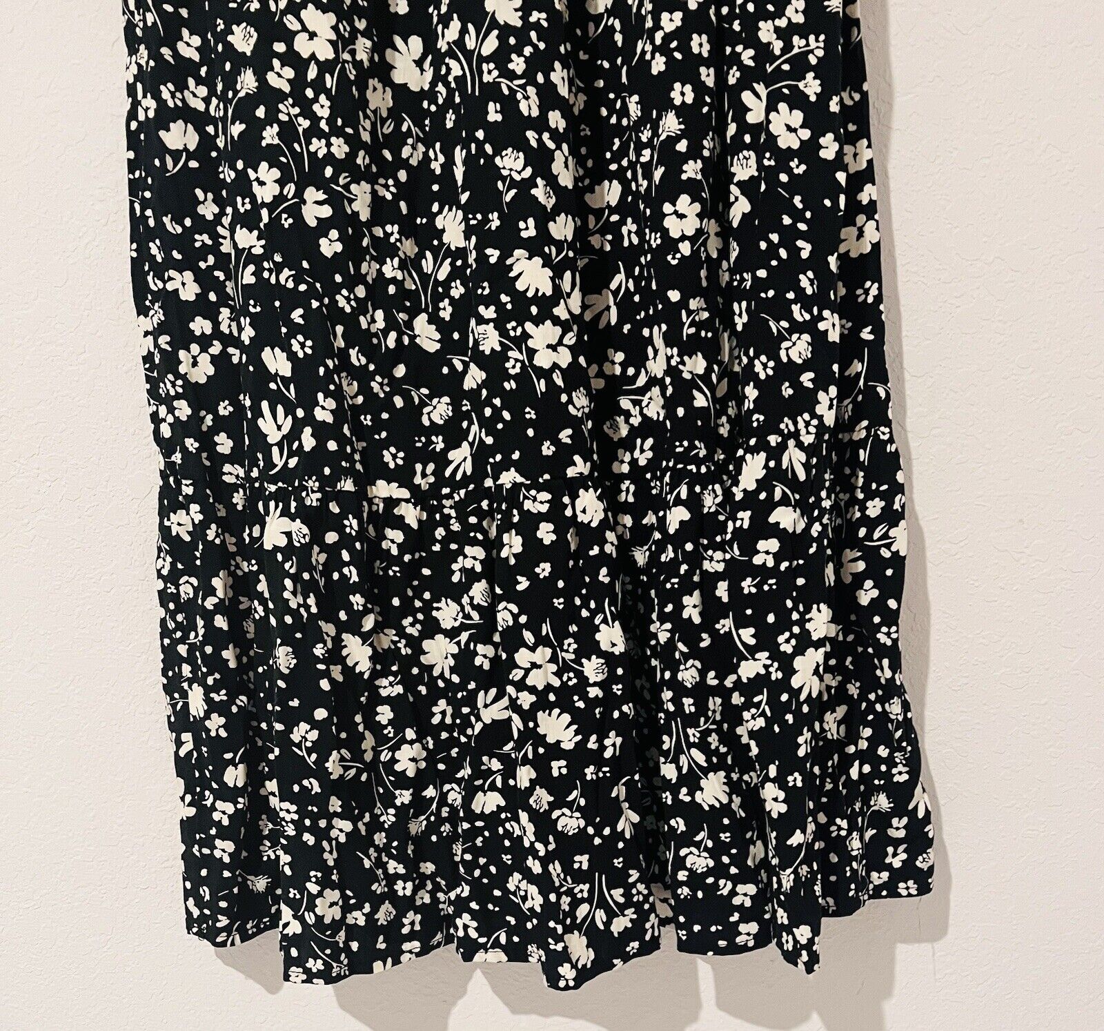 WHO WHAT WEAR Floral Maxi Dress Sz S Tie Collar Ruffle Balloon Sleeves Peasant