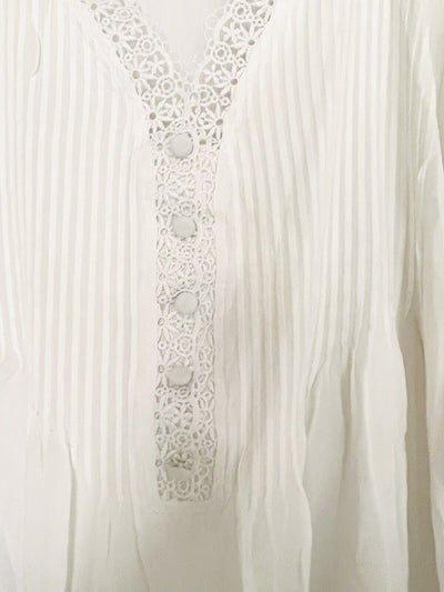 CHELSEA & THEODORE Crochet Top Plus Sz 2X 3/4 Sleeve V-Neck Pullover Botton Boho