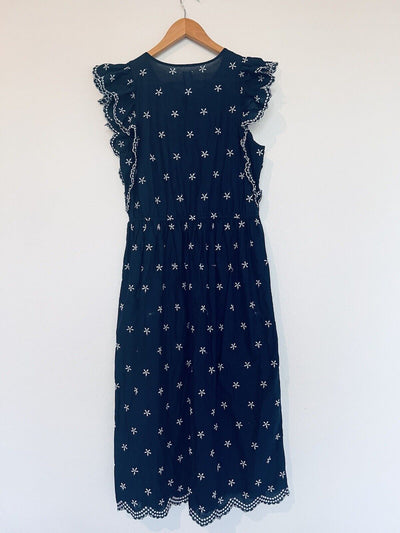 GAP Eyelet Maxi Dress Sz M M Sleeve Tier Blue Cotton Long Peasant Feminine