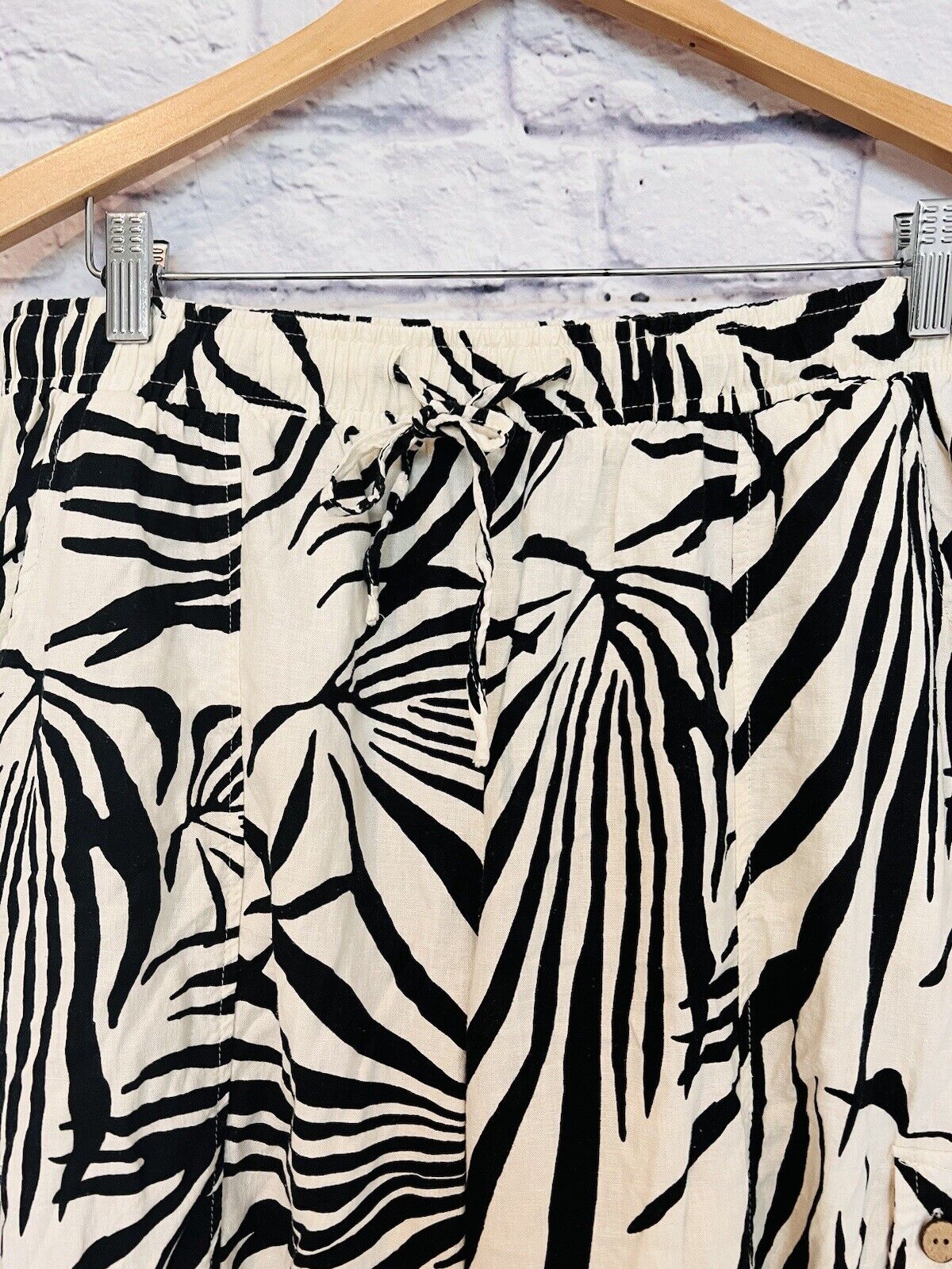 RACHEL ZOE Zebra Animal Print Drawstring Pant Sz S Linen Blend Oversized Fit