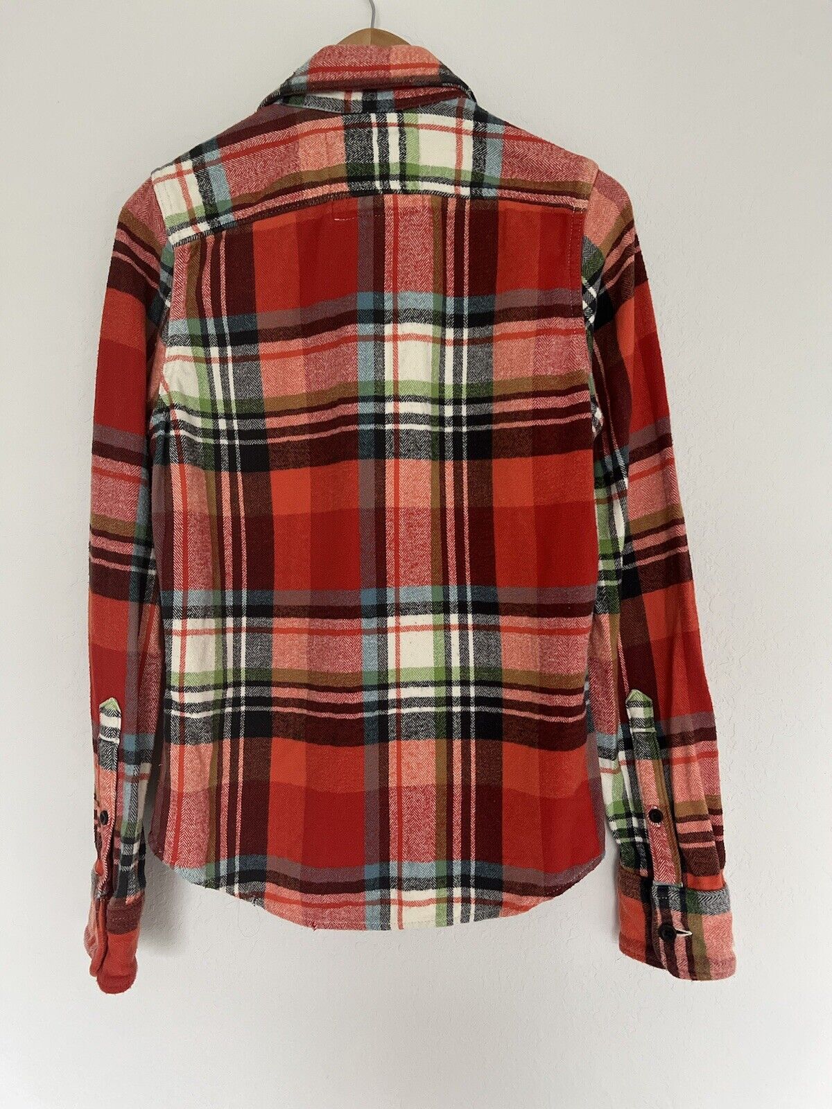 HOLLISTER Red Plaid Heavy Flannel Shirt Sz S Long Sleeve Botton Down Outdoors