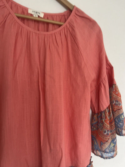UMGEE Linen Blend Tunic Top Sz S Coral Ruffled Paisley Bell Sleeve Boho