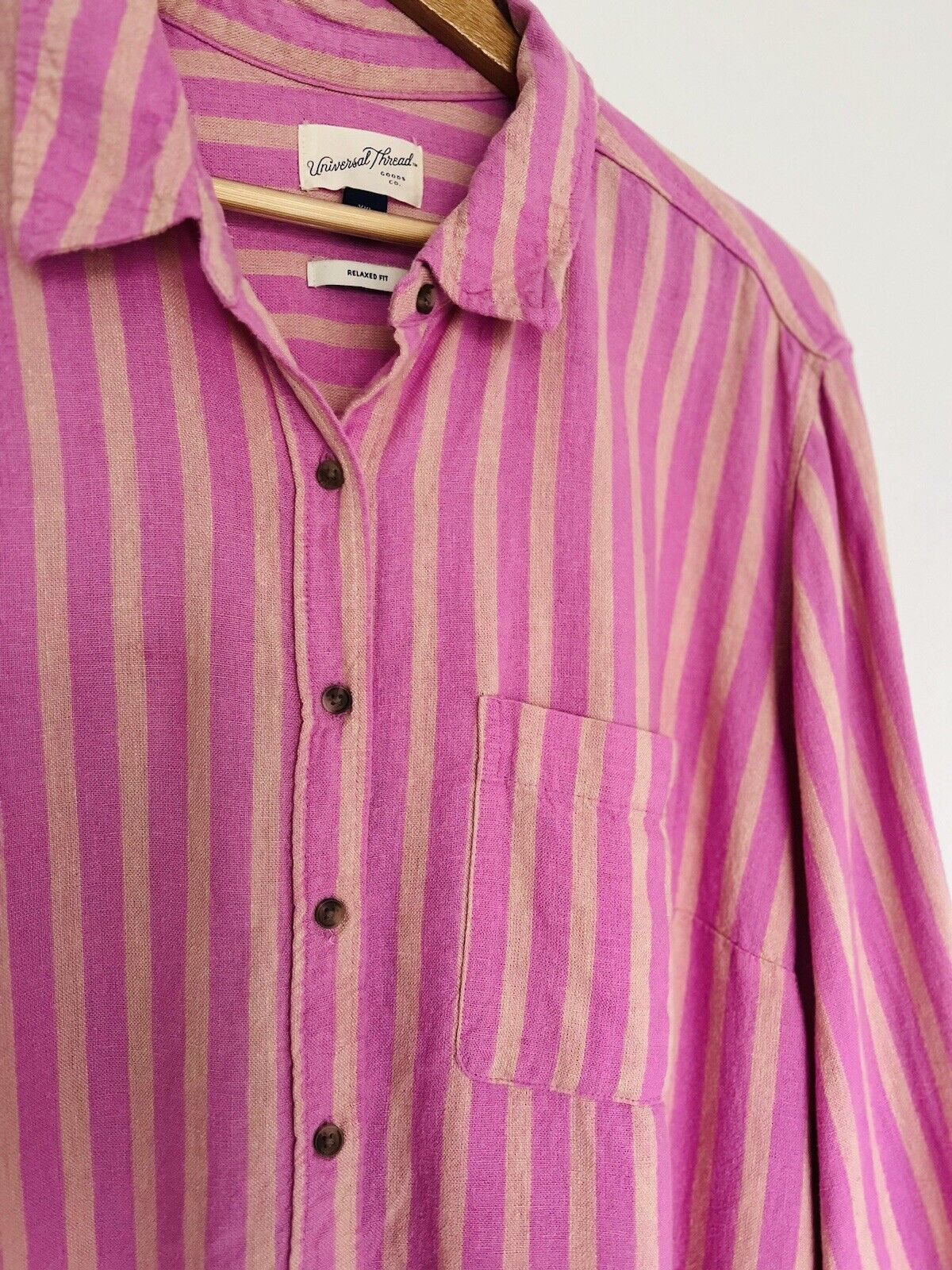 UNIVERSAL THREAD Botton Down Shirt Sz XXL Linen Oversized Pink Coastal Casual