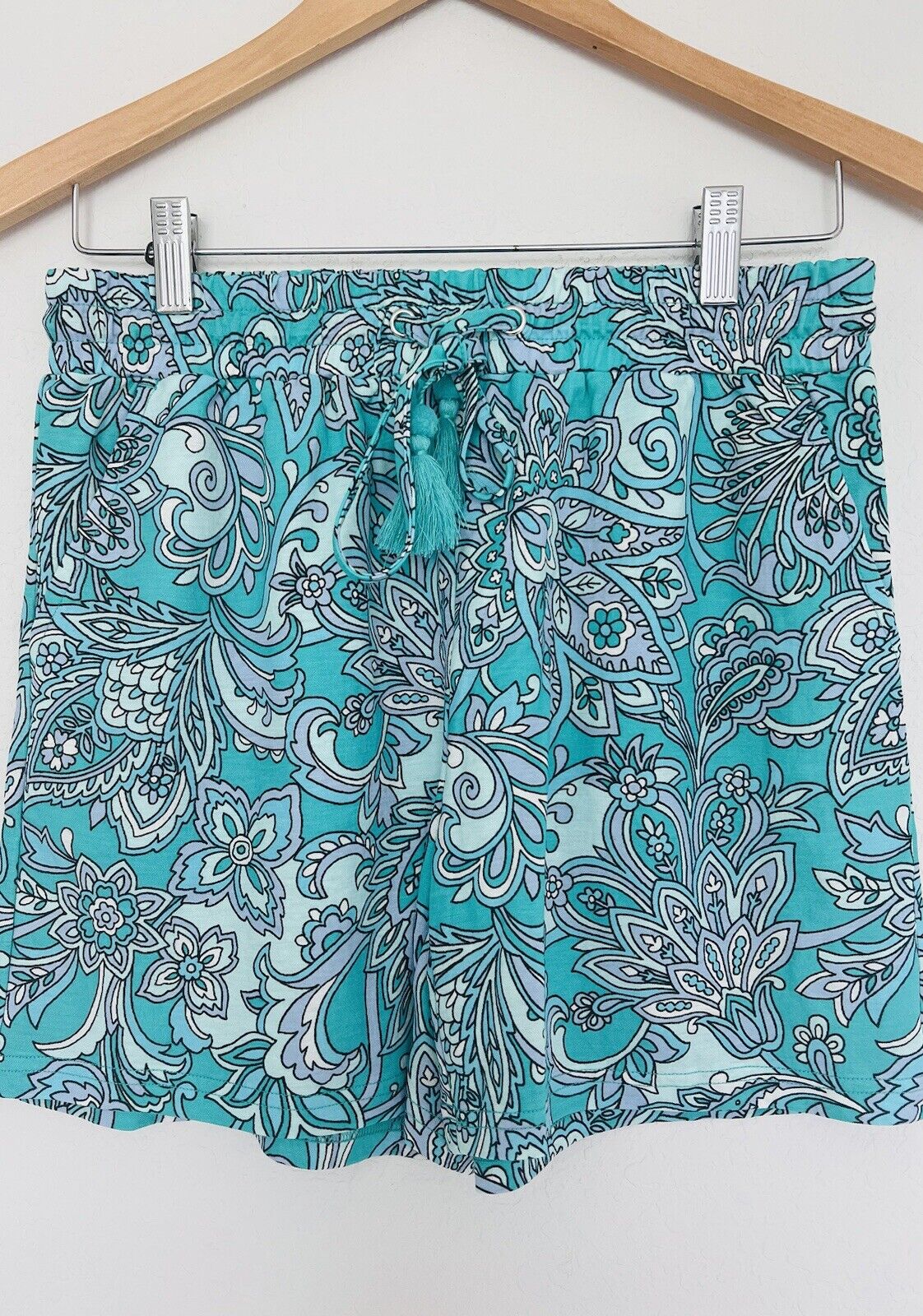 BELLA BEACH Linen Blend Shorts Sz 6 Green Cotton Beach Nautical