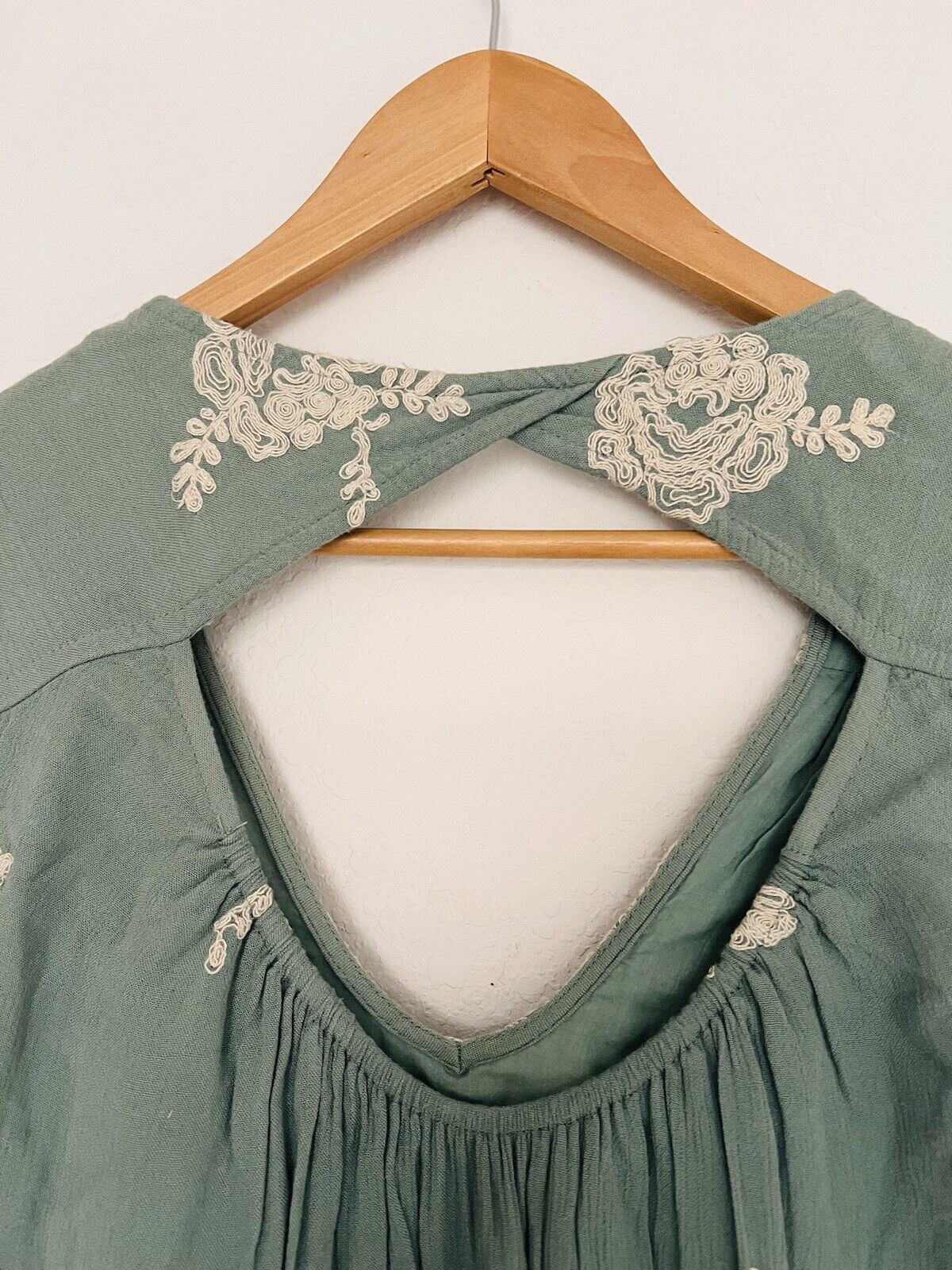 FREE PEOPLE Womens Dress Sage Green Crinkle Floral A Line Cut Out Boho