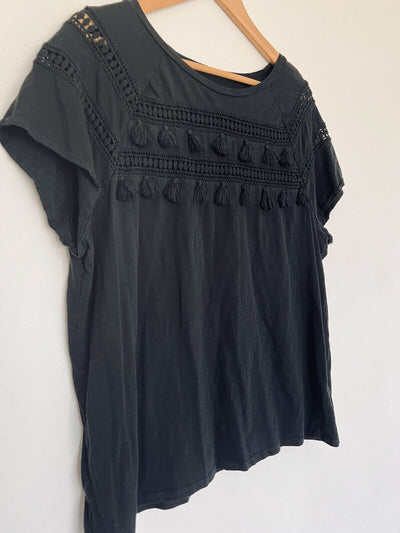 LOFT Tassel Accent Black Top Sz XL Short Sleeve Pullover Blouse Southwestern