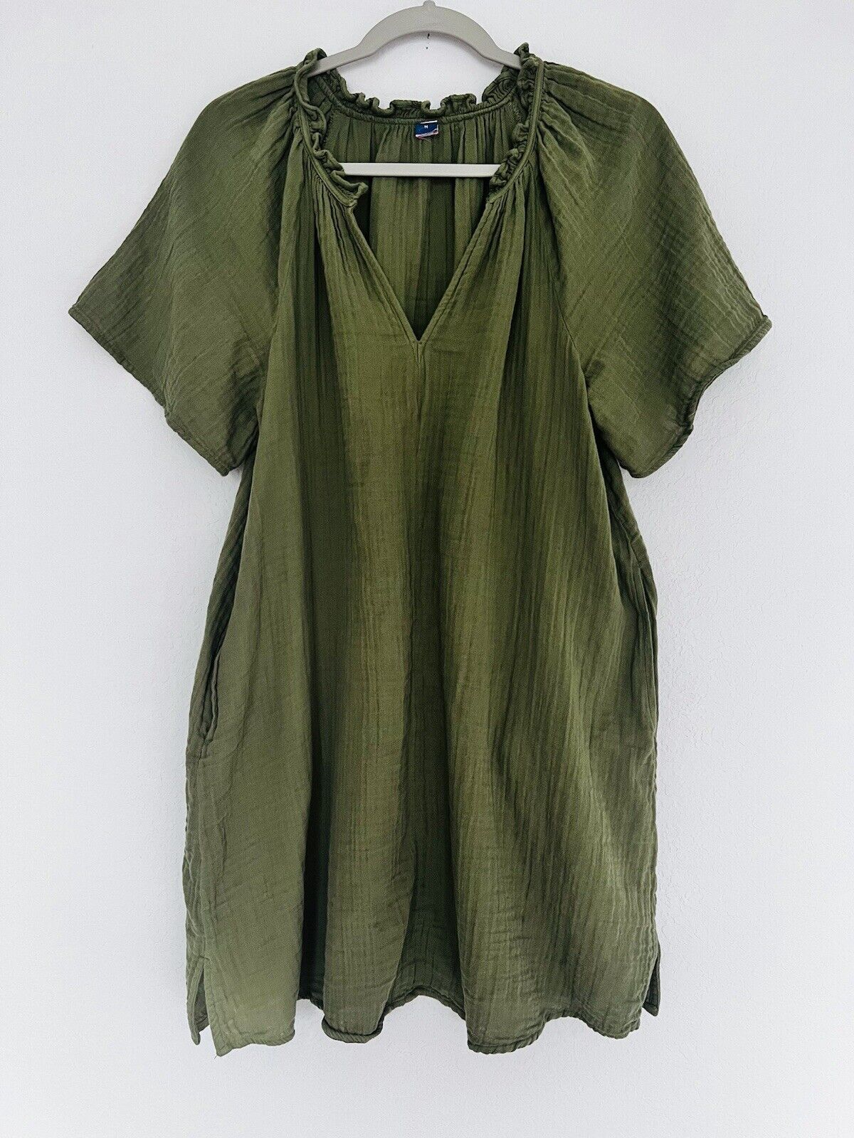 OLD NAVY Crinkle Gauze Dress Sz M Olive Lightweight Pockets Pullover Boho