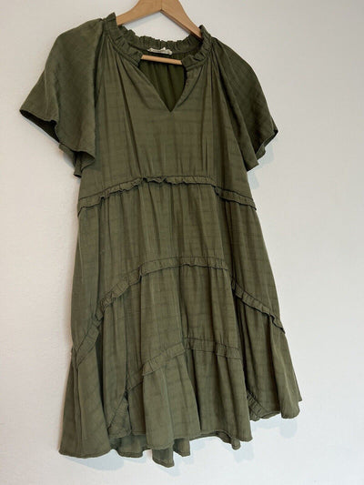 ENTRO Army Olive Green Tiered Tunic Dress Sz M Lined Ruffled V-Neck Boho