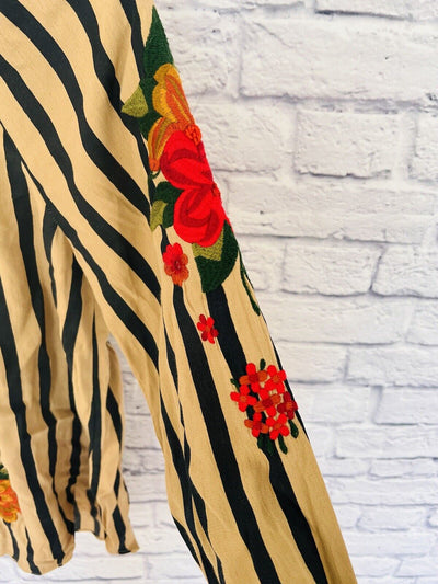 ANTHROPOLOGIE AKEMI+KIN Womens Manuela Blouse Sz S Striped Floral Embroidered