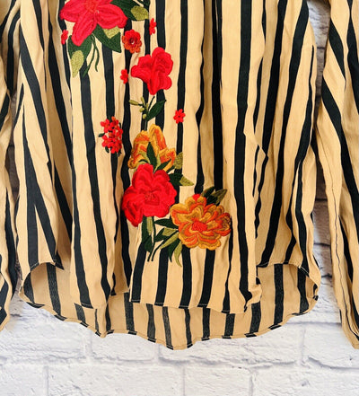ANTHROPOLOGIE AKEMI+KIN Womens Manuela Blouse Sz S Striped Floral Embroidered