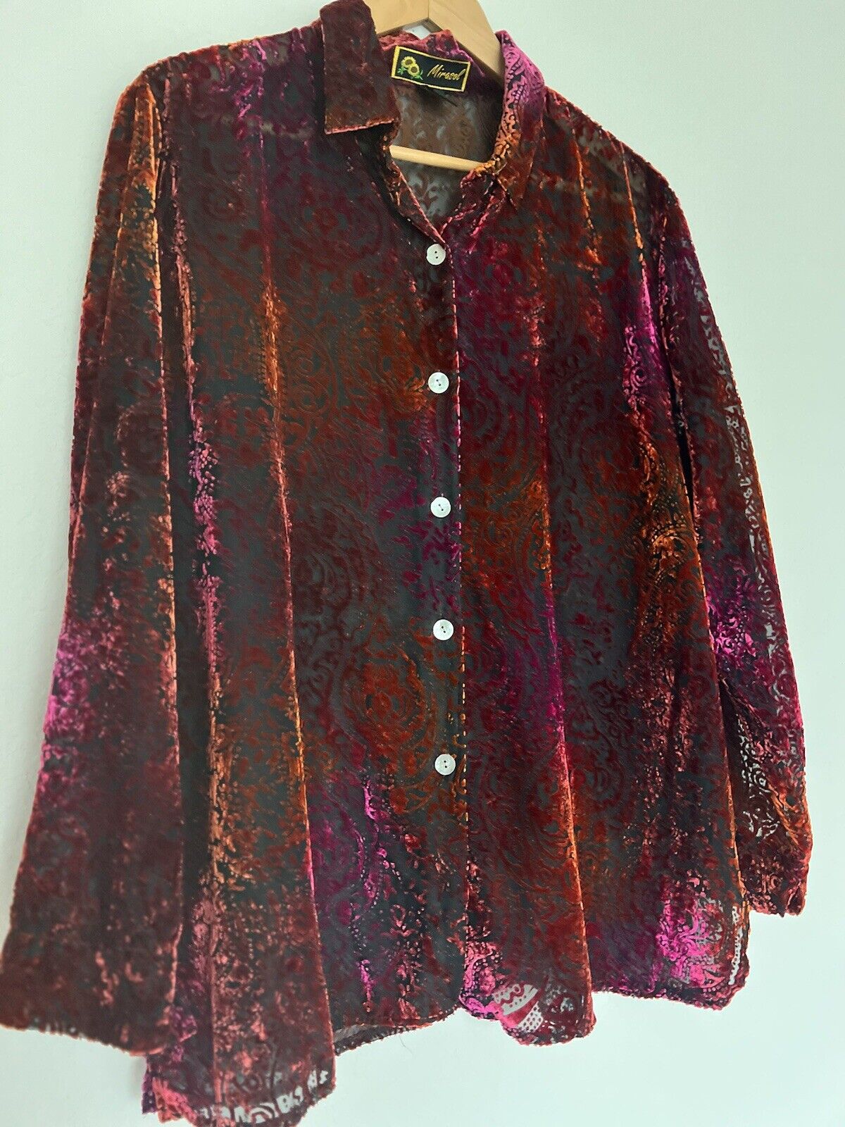 MIRASOL Embossed Velvet Button Up Shirt Sz XL Reflective Red Long Sleeve