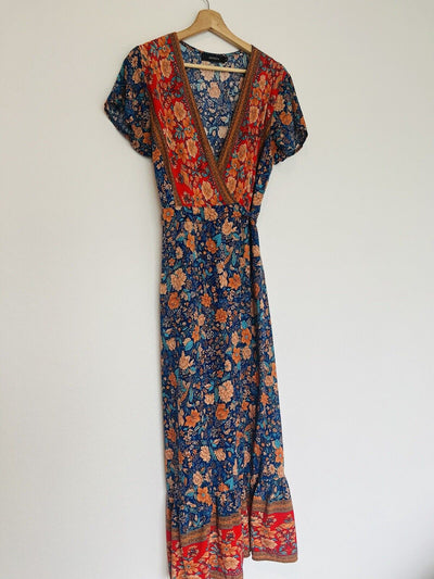 ZESICA Floral Maxi Wrap Dress Sz L Flutter Sleeves Tie Waist Boho Western