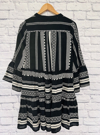 ELAN Thick Woven Babydoll Dress, Black/White Sz M Tribal Western Boho Rodeo