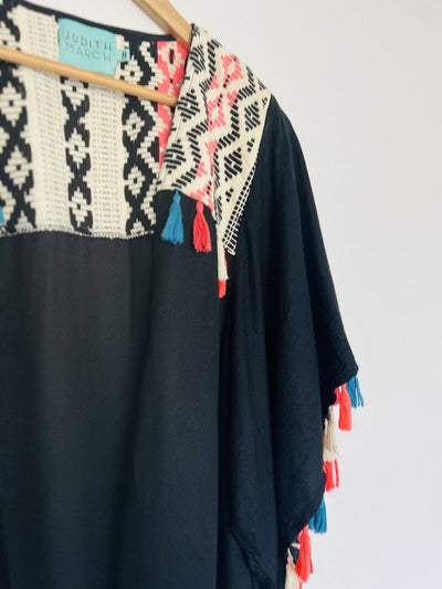 JUDITH MARCH Black Open Front Kimono Blouse Sz M Boho Aztec Tasseled Hi Low