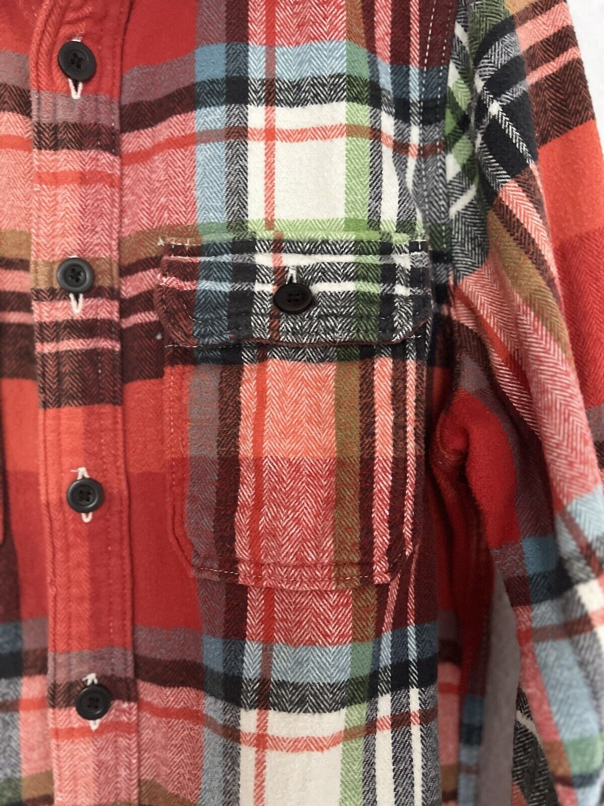 HOLLISTER Red Plaid Heavy Flannel Shirt Sz S Long Sleeve Botton Down Outdoors