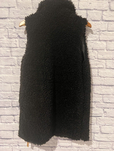 JUSTIN & TAYLOR Black Long Fleece Vest Size OS Open Front Mid Length Goth Grunge