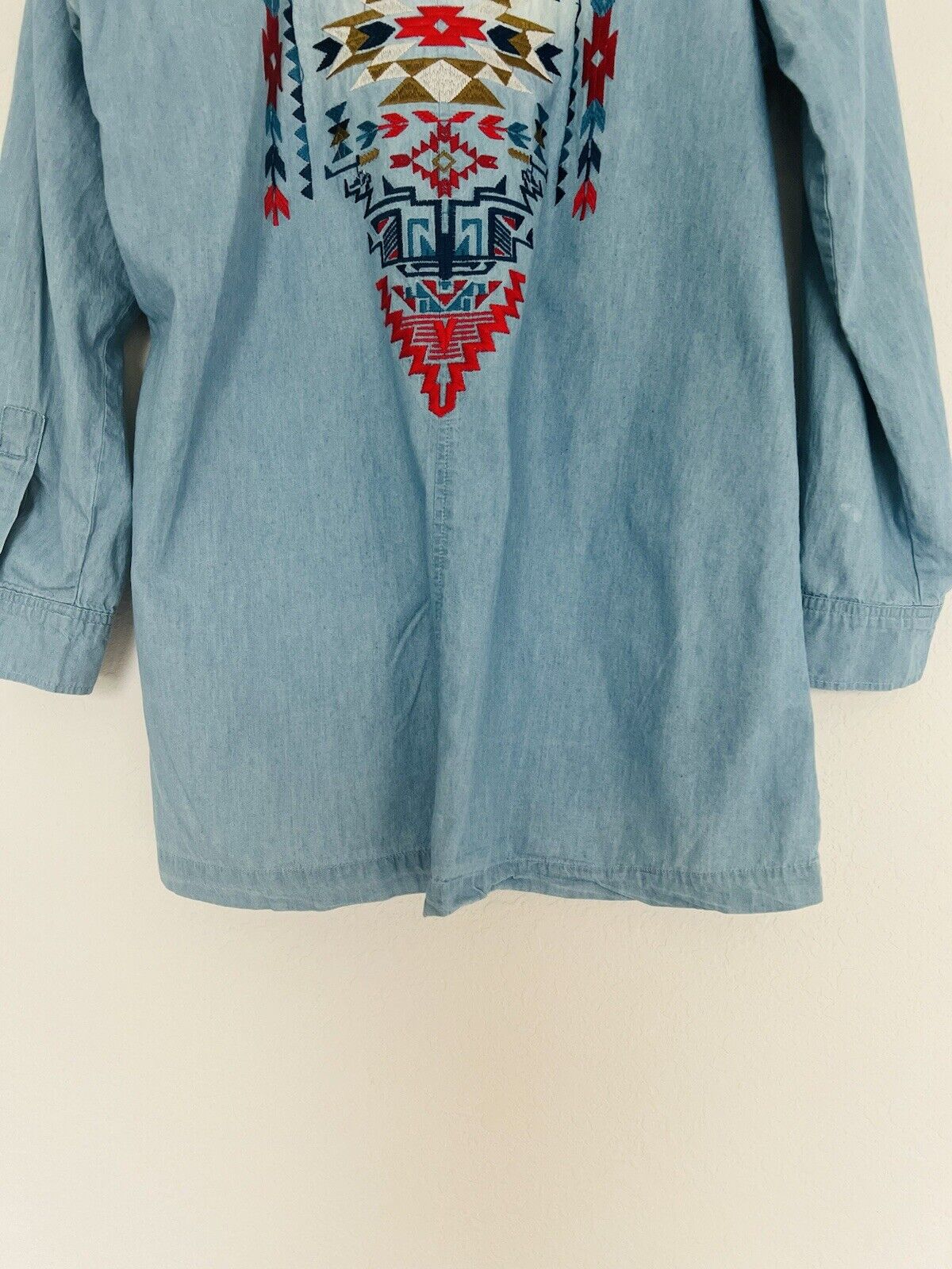 ANDREE by Unit Embroidered Shirt Sz S Botton Down Top  Aztec Southwestern Boho