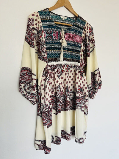 UMGEE Cream Floral Babydoll Dress Sz L Tassel Balloon Sleeves Crochet Tunic Boho