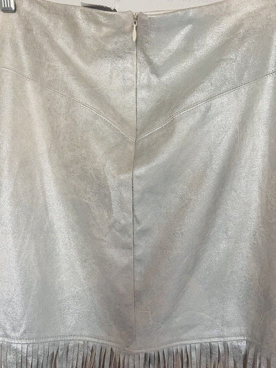 SHYANNE Faux Suede Skirt Sz Silver Fringe Knee Length Soft Western Boho Festival