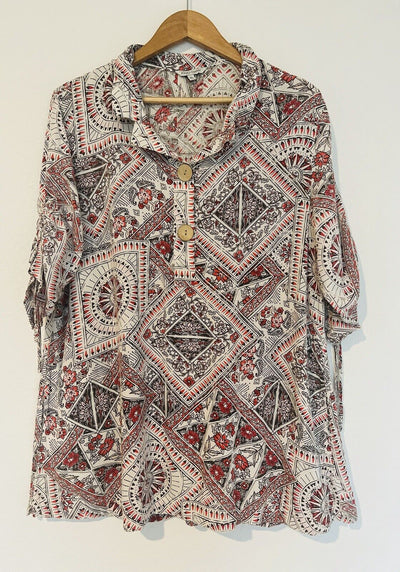 JOHN MARK Beige Floral Button 1/2 Button Shirt Sz XL Ruched Pocket Wire Tunic