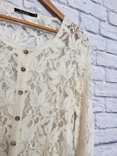 NIC & ZOE Ivory Floral Lace Sweater Sz M Button Long Sleeve Feminine Boho Wester