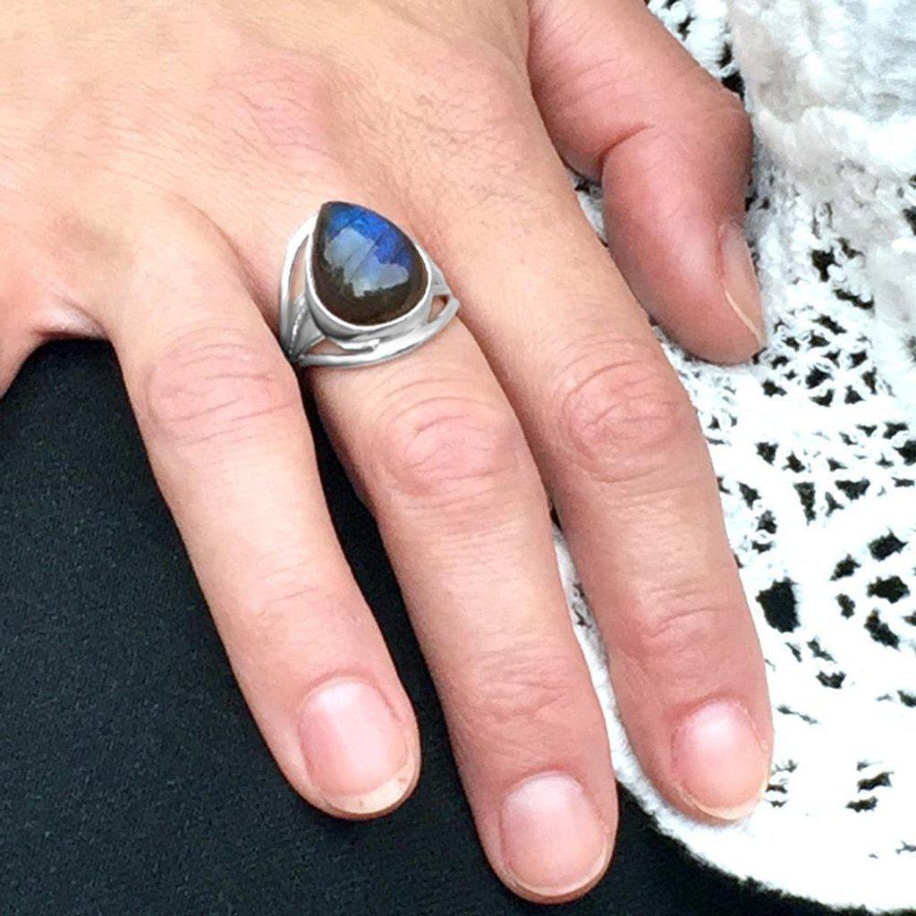 Aurora Ring-Rings-Freya Branwyn